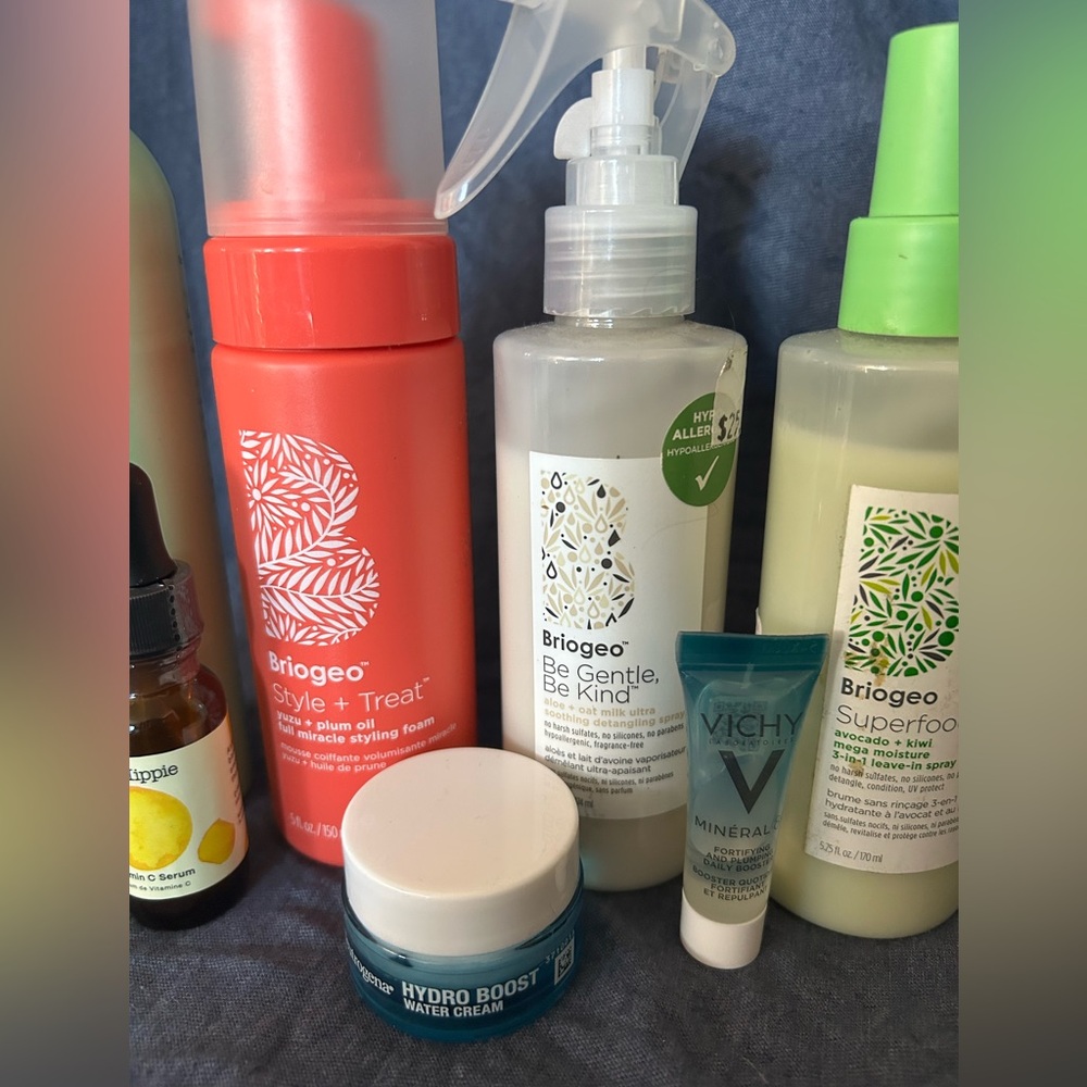 8 item bundle featuring Briogeo dieux mad hippie living proof Vichy Neutrogena - Picture 3 of 4